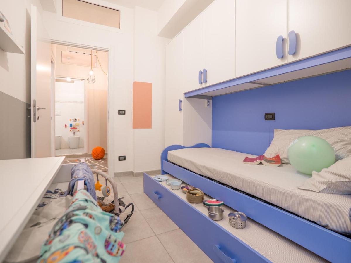 Babyaccommodation Family Experience IV Pietra Ligure Exterior photo